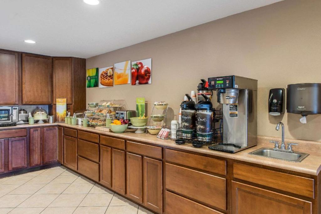 Quality Inn Burlington Luaran gambar